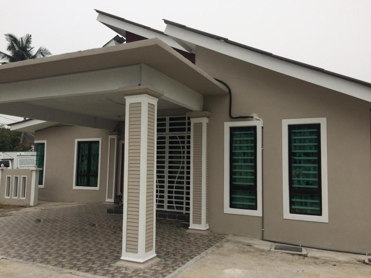 Aina Guest House Kota Bharu Exterior photo